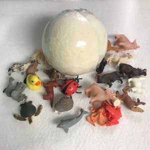 Mystery Animal Toy Bath Bomb