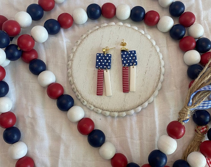 Featured listing image: American Flag Earrings