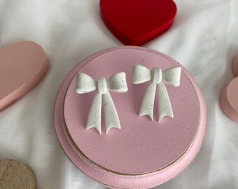 Large Bow Studs