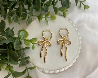 Bow Earrings