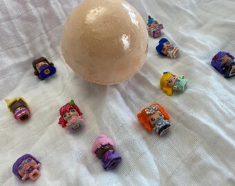 Mystery Mixie Toy Bath Bomb