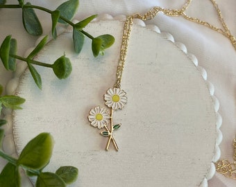 Daisy Necklace