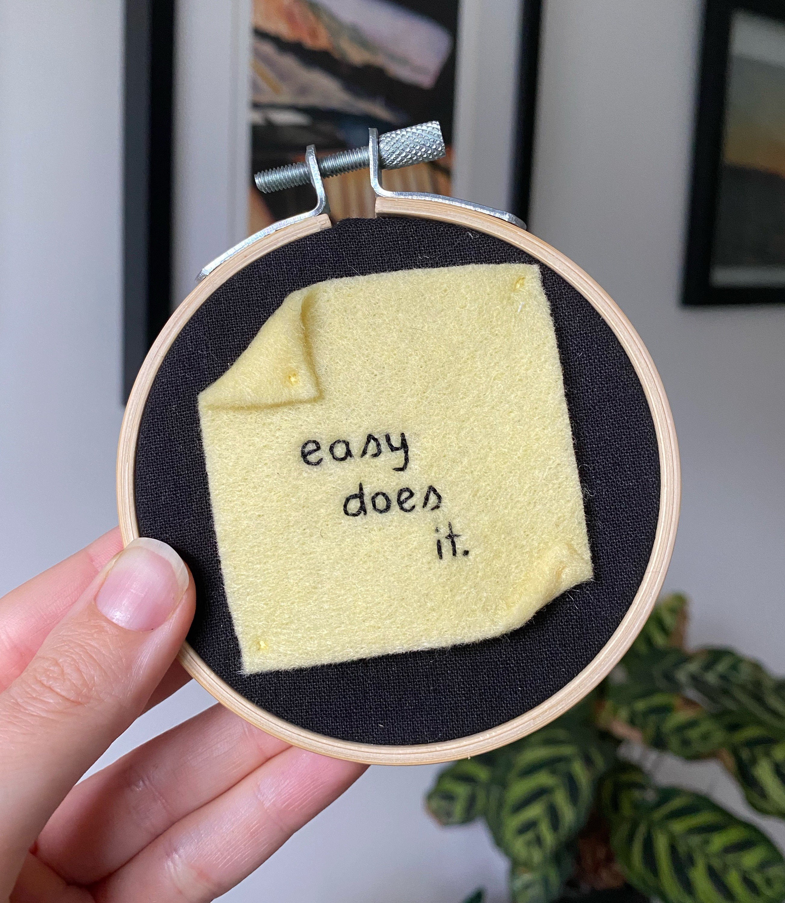 I just started making tiny needle felted art that fits into mini embroidery  hoops! I love the idea of art you can wear! : r/somethingimade