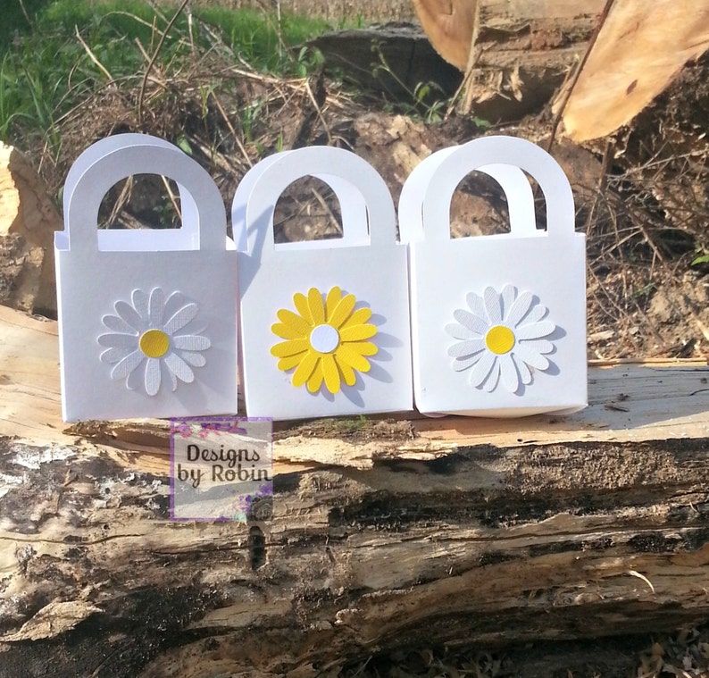 12 Daisy Flower Wildlife favor thank you gifts, 12 favor boxes, baby shower, Daisy decorations, baby first ,girly party, image 2