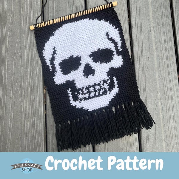 Crochet Skull Wall Hanging Pattern: Gothic Halloween Decor (PDF Pattern)