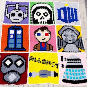 Doctor Who crochet pattern, blanket pattern, Graphgan, space theme, whovian nerd, crochet tutorial, pop art, nerdy art, tardis, patterns