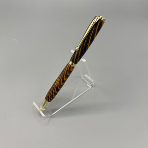 Wooden style pen