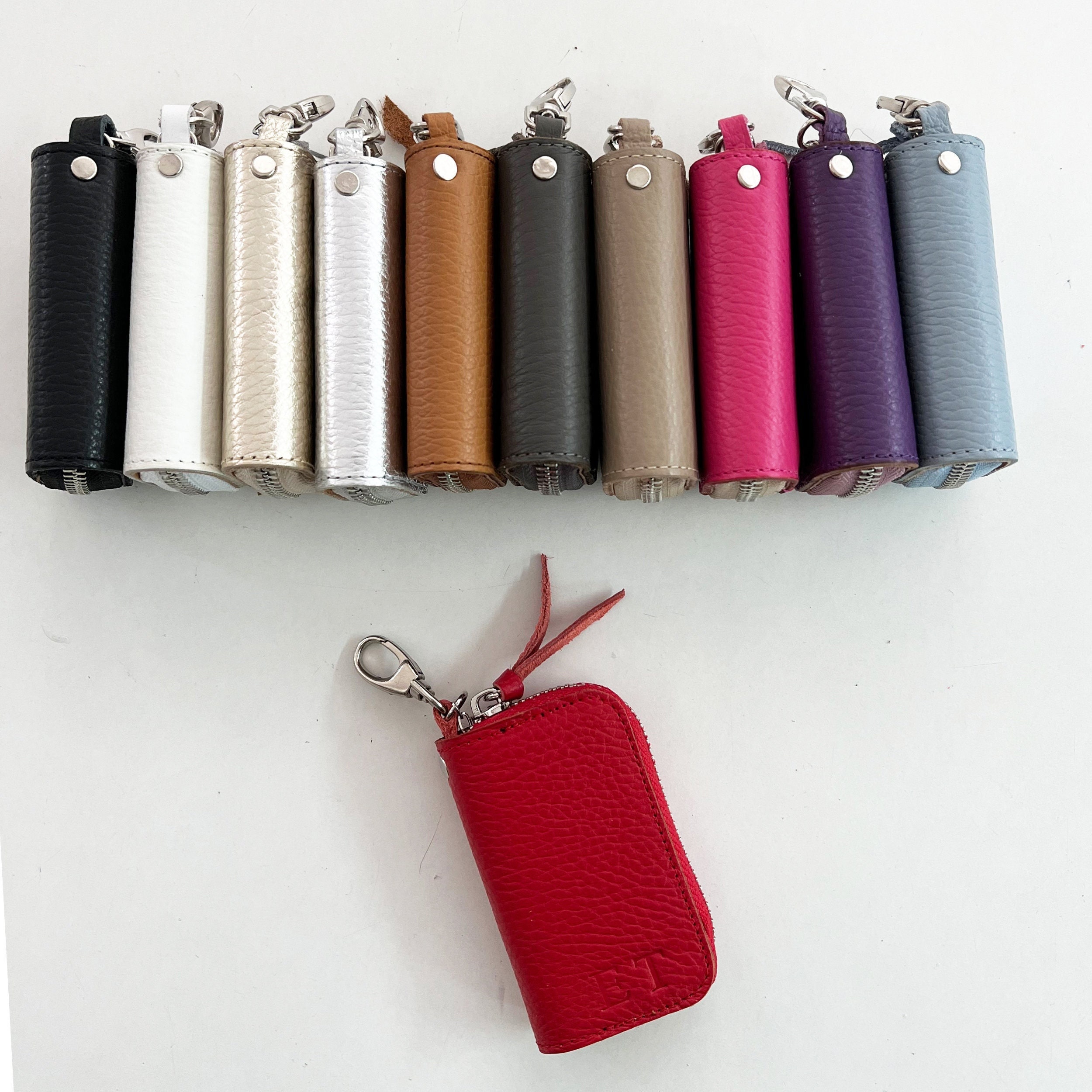 HASTHIP Leather Key Case, Leather Keychain for Car, Car Key Pouch, Car Key  Case, Unisex Handmade Slim Compact Genuine Leather Keychain Key Holder Bag,  Six Key Hook Case with Card Holder Key