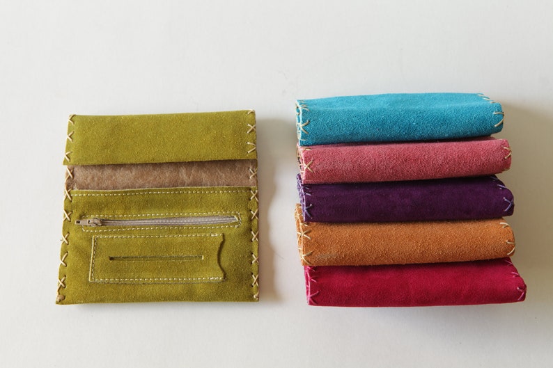 Handmade leather tobacco pouch avaliable in six colors. image 1