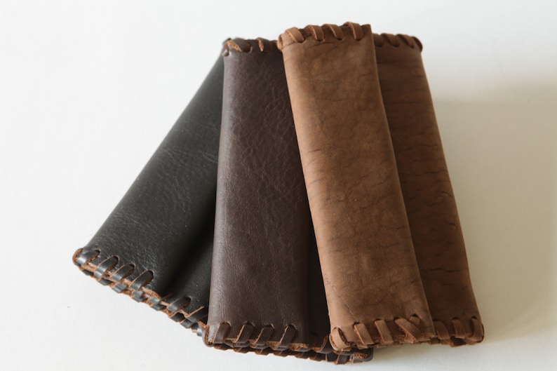 Handmade leather tobacco pouch avaliable in three colors. image 2