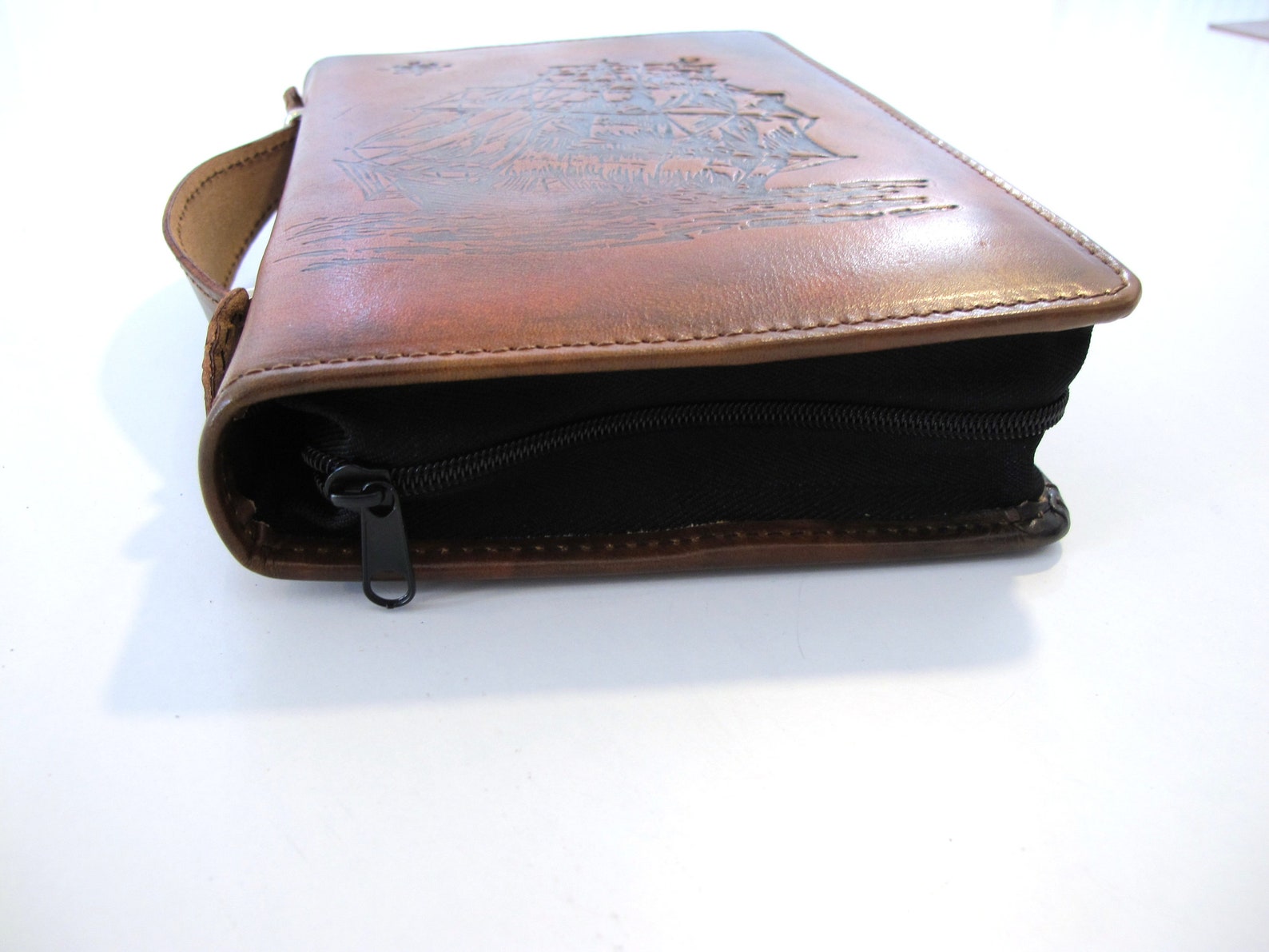 Book Case Leather Book Cover With Zipper and Top Handle Etsy UK