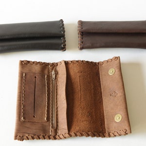 Handmade leather tobacco pouch avaliable in three colors. image 1