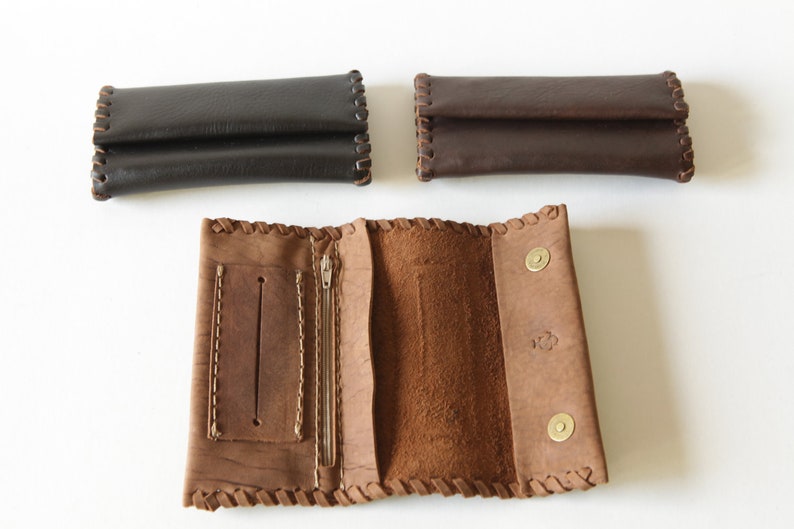 Handmade leather tobacco pouch avaliable in three colors. image 1