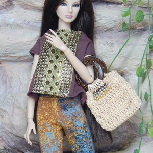 Berry boho t-shirt with metallic trim | 1/6 scale doll burgundy festival shirt | Fit for FR2, MTM, Poppy Parker, NuFace | Doll clothing image 14