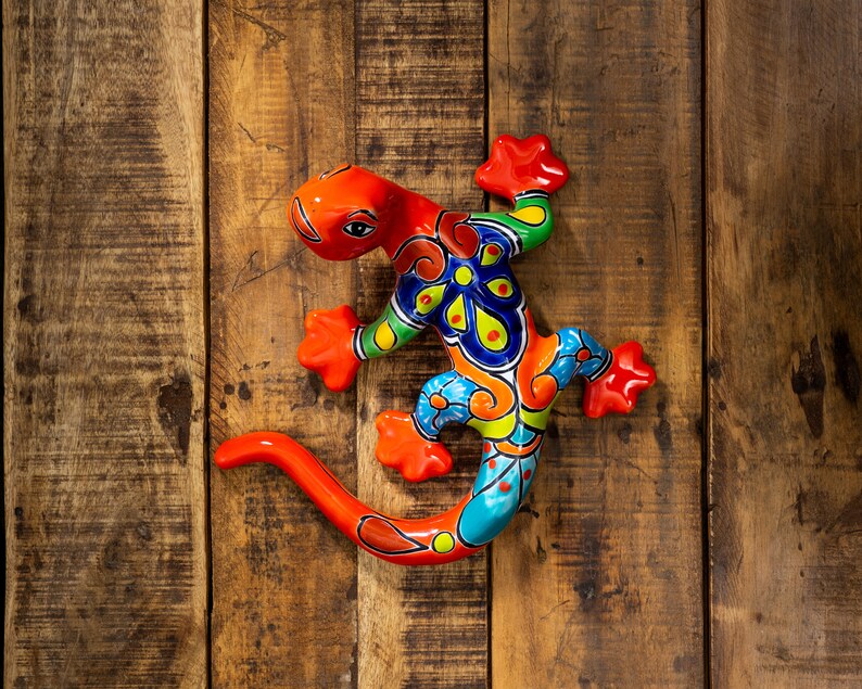 Talavera Ceramic Pottery Garden Gecko Sculpture Wall Art Etsy