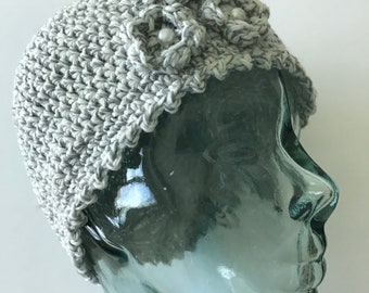 Gray Women’s Cloche Hat, Tweed crochet cap with flowers,