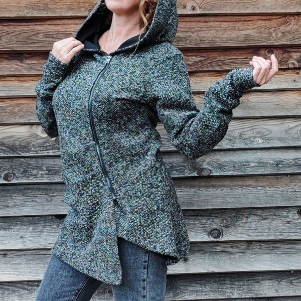 Veste gilet femme mi-saison à grande capuche lutin, avec fermeture éclair ,coupe asymétrique portefeuille, en maille de tweed, confortable