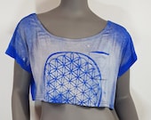 Crop top with flower of life pattern bleached in front, loose cut sexy bare shoulder look. Mystical sacred geometry symbol, psy trance party
