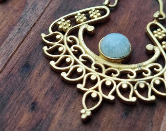 Oriental dangle in golden brass, and precious stone, golden boho jewelry, tribal earrings, Trance festival handcrafted jewelry, gypsy hoops