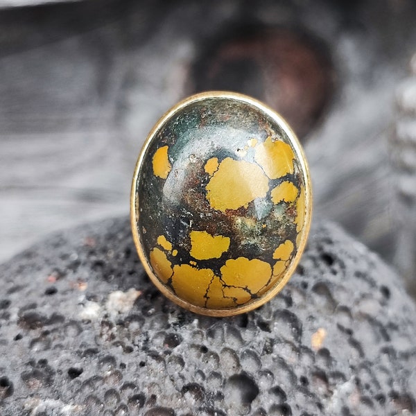 Old turquoise stone ring, handcrafted brass ring jewelry, large semi precious stone cabochon. ethnic boho tribal jewel, vintage, hippy chic