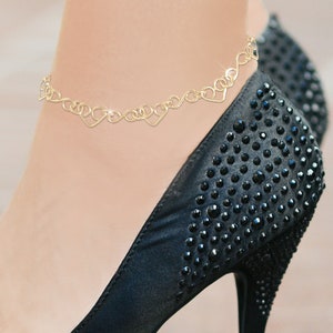 Anklet, Ankle Bracelet with Heart and Figure 8 links in Gold or Silver, Anniversary, Birthday, Mothers Day Gift for Her