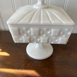 Westmoreland Milk Glass Old Quilt Pattern Sweetmeat and Cover Dish