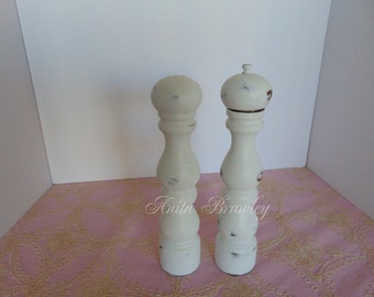 Vintage Shabby Chic White Tall Salt and Pepper Mill Shaker Set – Shipping Included