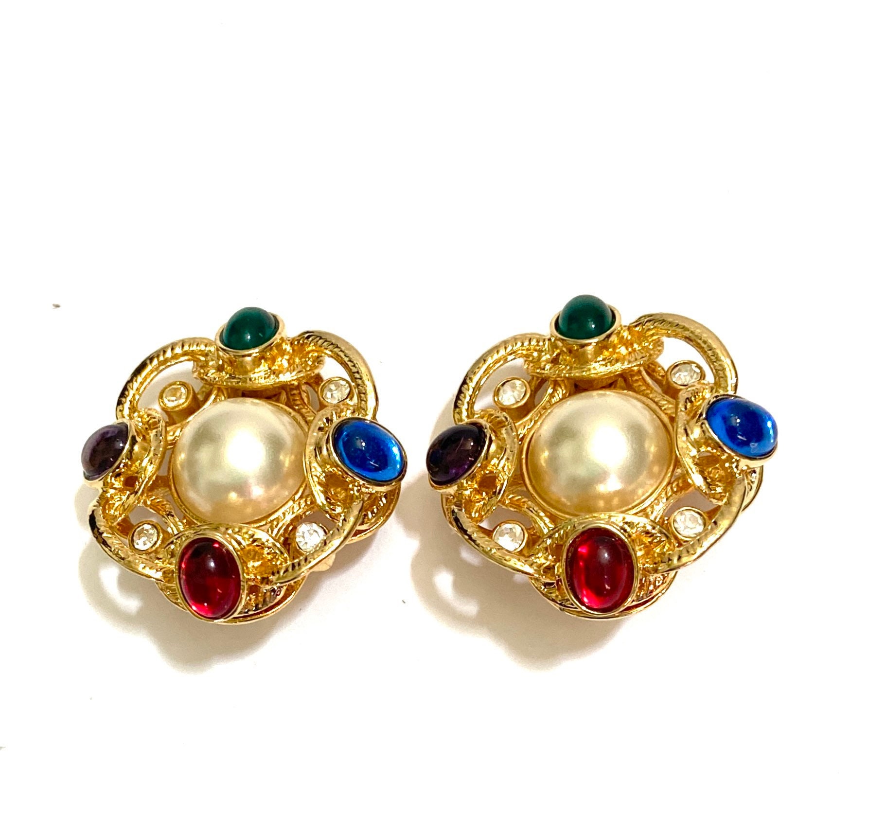 Vintage Chanel Faux pearl clip on earrings, Gold tone, c1980s - Ruby Lane