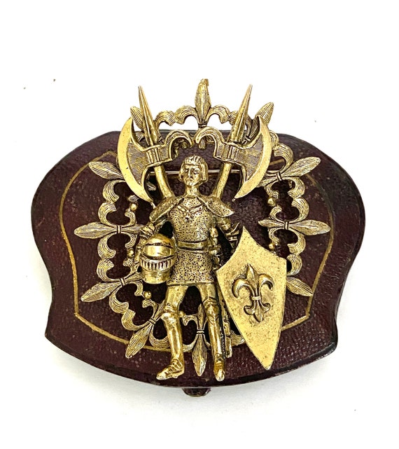 Hattie Carnegie Signed GT Brooch Heraldic Shield … - image 1