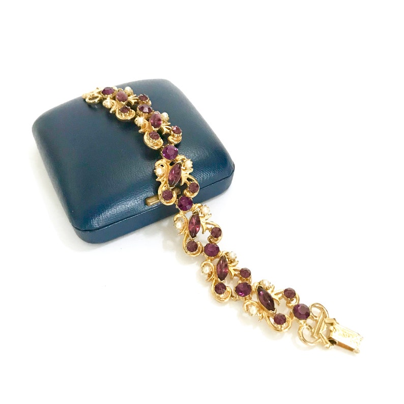 Florenza Rhinestone /& Fx Pearl Link Bracelet Amethyst Chaton Marquis Stones Faux Pearl Floral Swirled Gold Tone Wedding Gift for Her