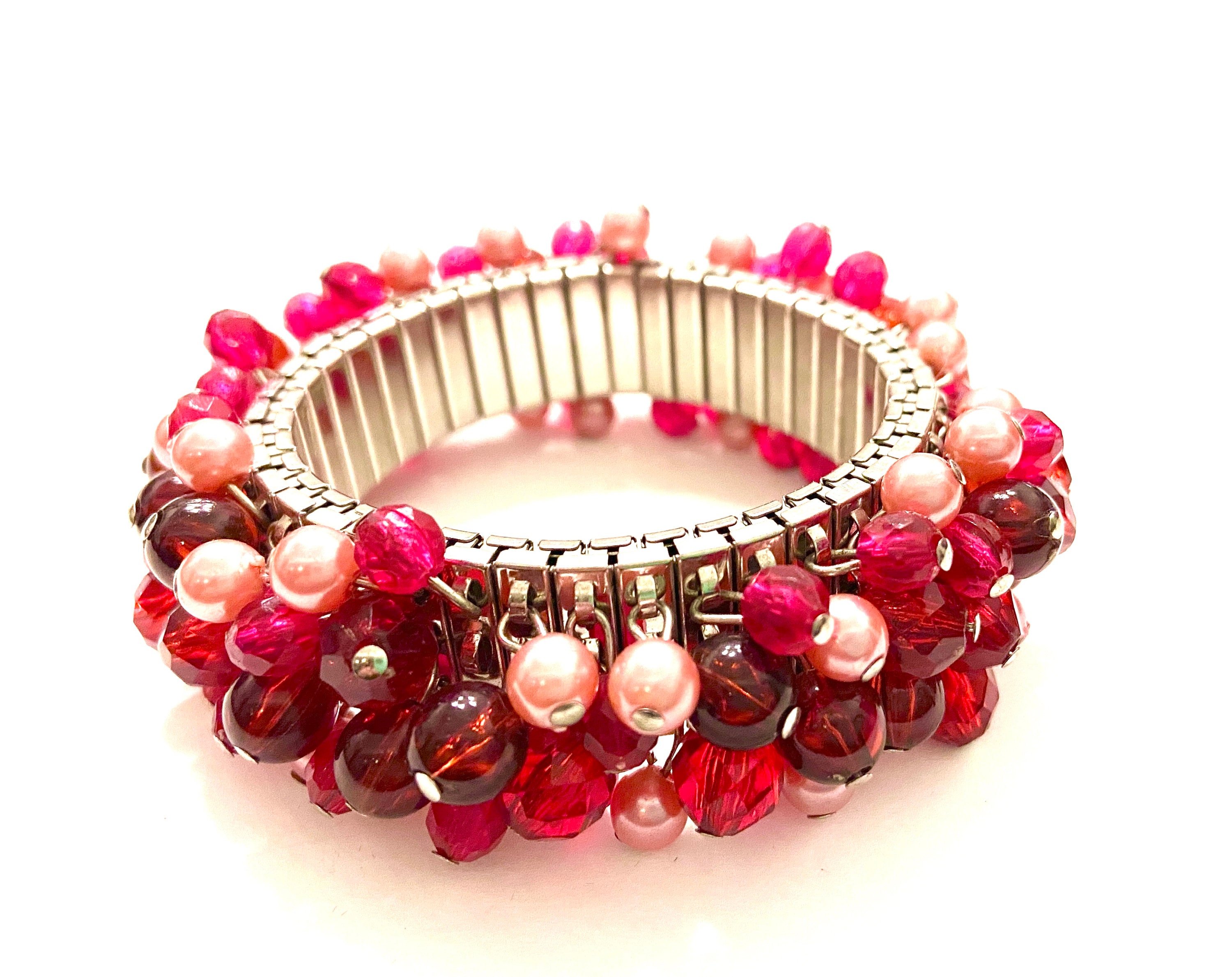 Glasses, Cups & Barware, Dual Shade (Red & Pink) Glass Beads Bracelet With  Hanging Charm.