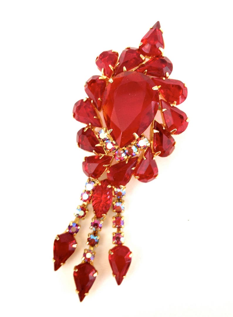 Vintage Jewelry Dangle Juliana D/&E Statement Brooch Gold Tone Metal Red AB Accents Huge Siam Red Rhinestone BroochPendant