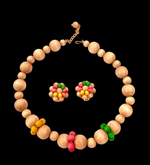 Adorable Wooden Bead Demi Necklace & Earring Set … - image 3