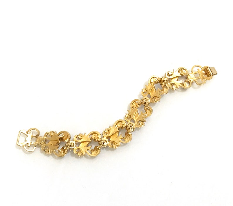 Florenza Rhinestone /& Fx Pearl Link Bracelet Amethyst Chaton Marquis Stones Faux Pearl Floral Swirled Gold Tone Wedding Gift for Her