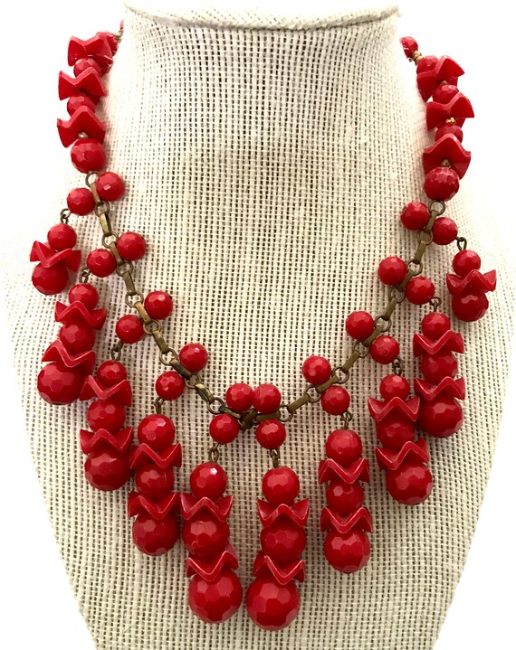 Red Plastic Dangle Bib Necklace, Funky Red Dangle… - image 8