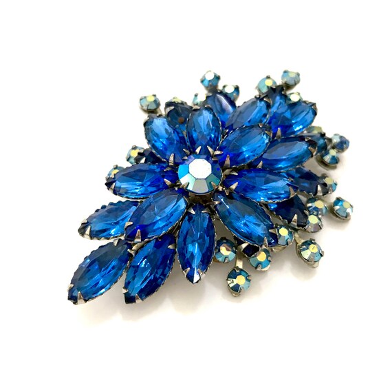 Cathe' Blue Rhinestone Floral Brooch, Blue Marqui… - image 2