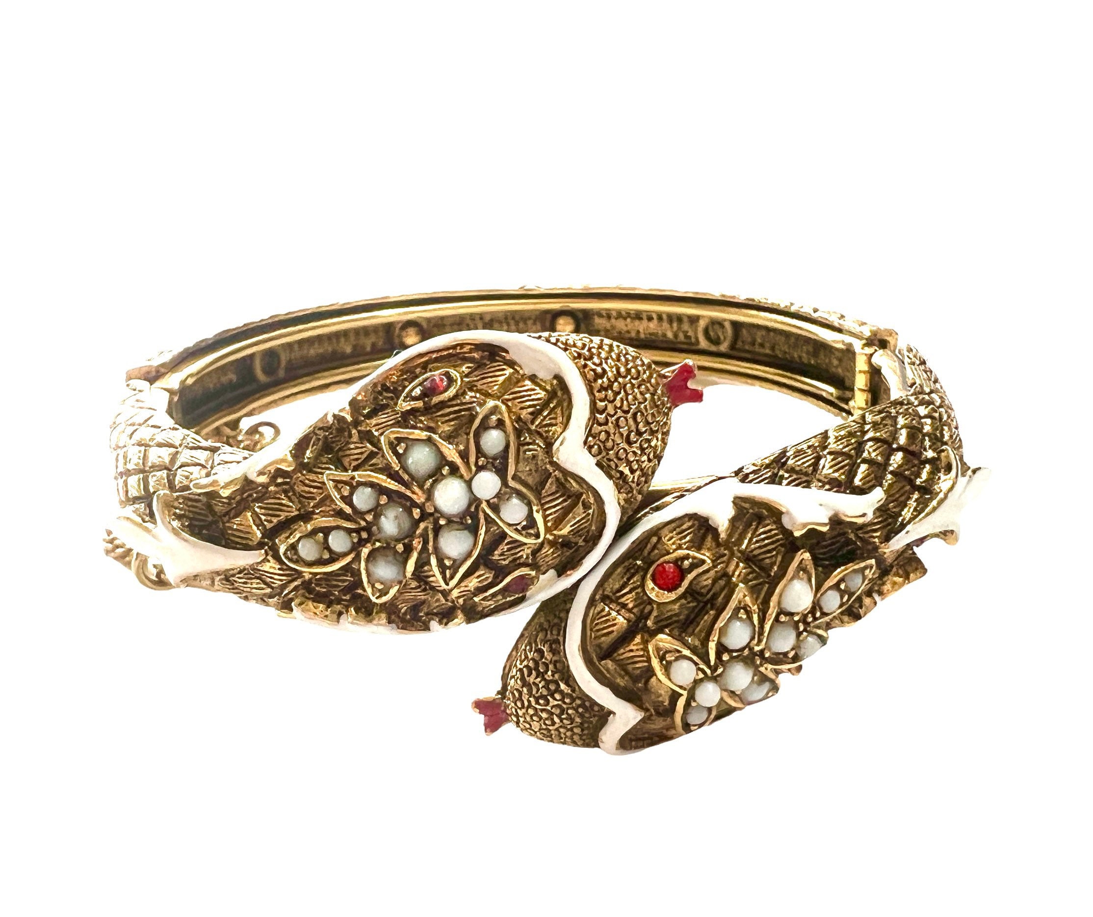 INESE: Snake-Skin Textured 2-Layer Gold Bracelet