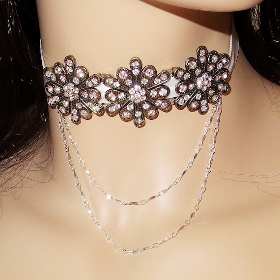 Starburst Beaded Lace Black Choker Necklace