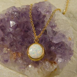 Opal gold necklace, Gold filled necklace ,White Opal pendant , Bridal necklace, Wedding jewelry, Gift for her, Dainty necklace, Opal jewelry