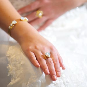 Bridal gold pearl crystal bangle