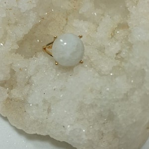 Moon stone Gold filled ring, Cocktail gem stone ring, Natural Rainbow Moonstone Jewelry,