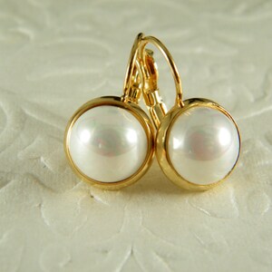 Gold pearls bridal earrings