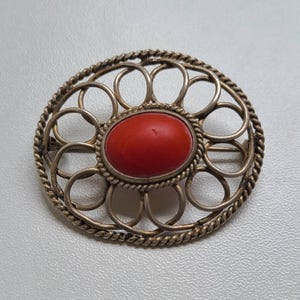 Vintage Sterling Silver with natural stone brooch pin