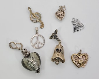 Lot De 30 Breloques Pendentifs Vintage, Ton Argent, Parfait Pour Création De Bijoux I235