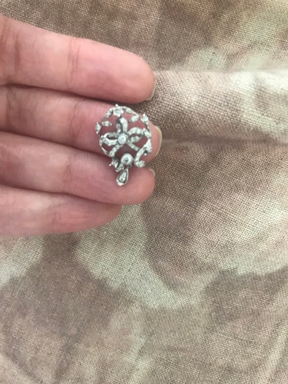 Edwardian Style Small Lavalier