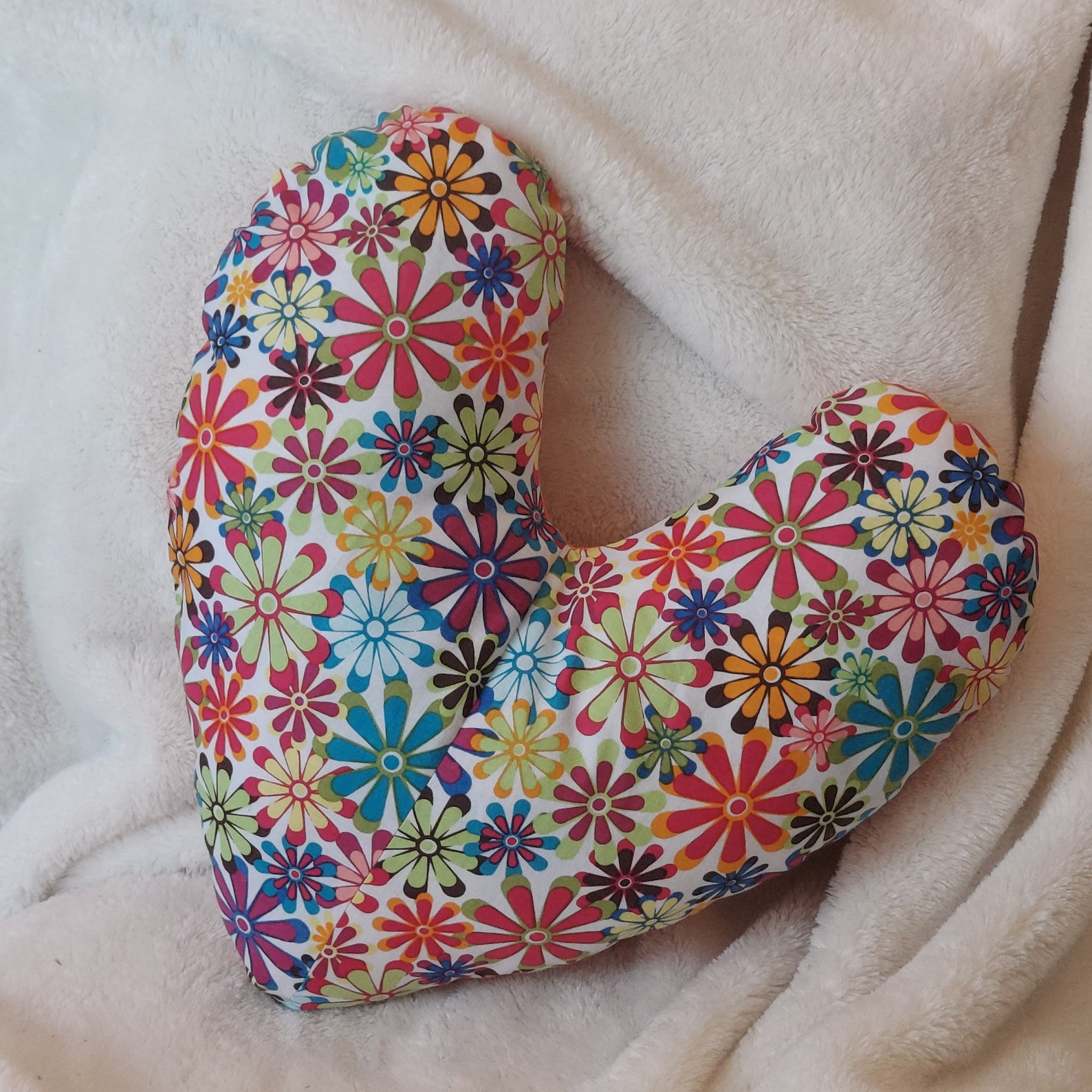 Breast Cancer PILLOW Mastectomy Lg Heart Pillow Breast Surgery Cushion