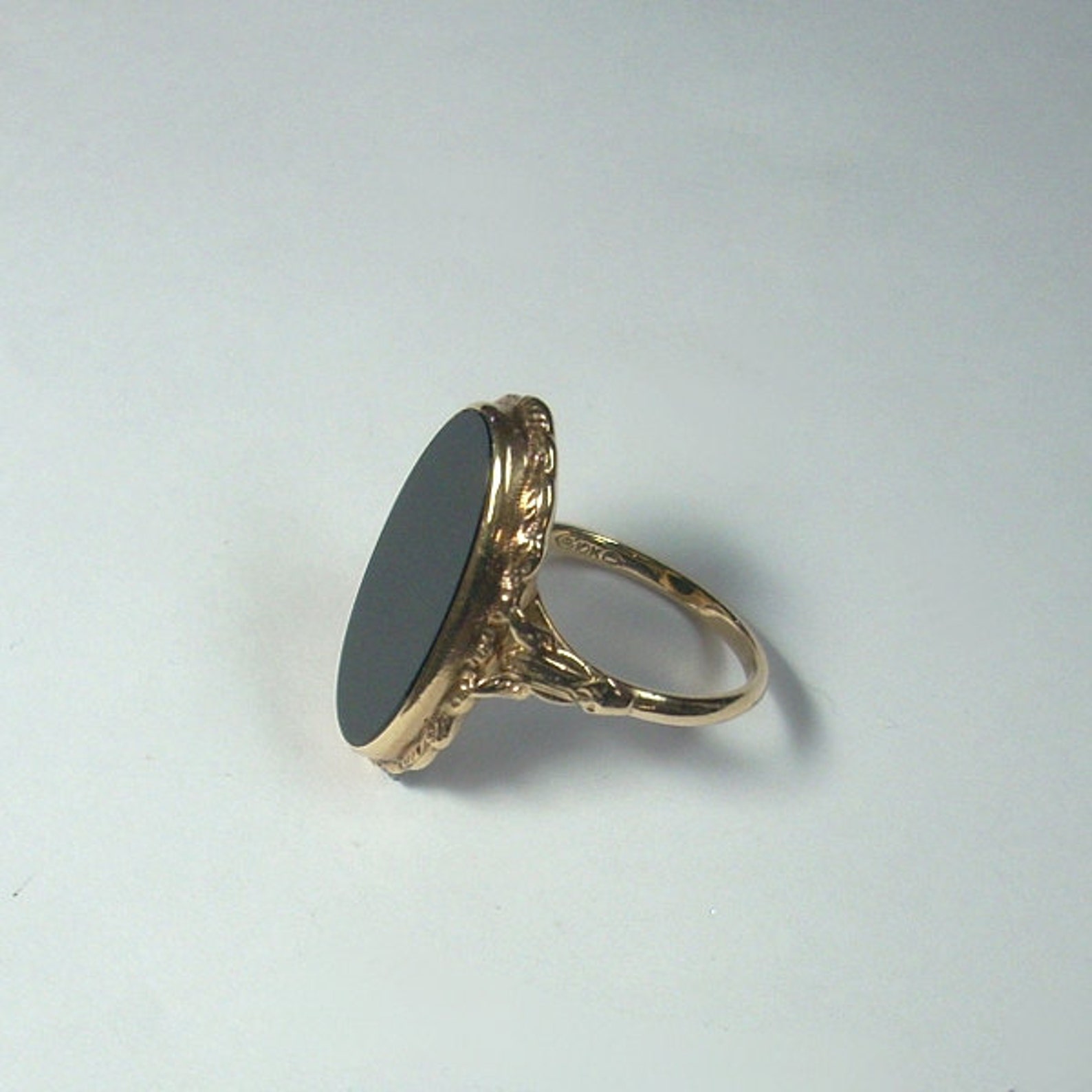 Vintage Black Onyx Ring Ladies Gemstone Ring 10k yellow Etsy Vintage Black Onyx Ring Ladies Gemstone Ring 10k yellow Etsy