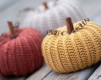Pattern: Little Rustic Pumpkin Crochet Pattern PDF (Rustic Pumpkin Pattern by Yarn + Chai) fall, autumn, decor, pumpkin, halloween, farm