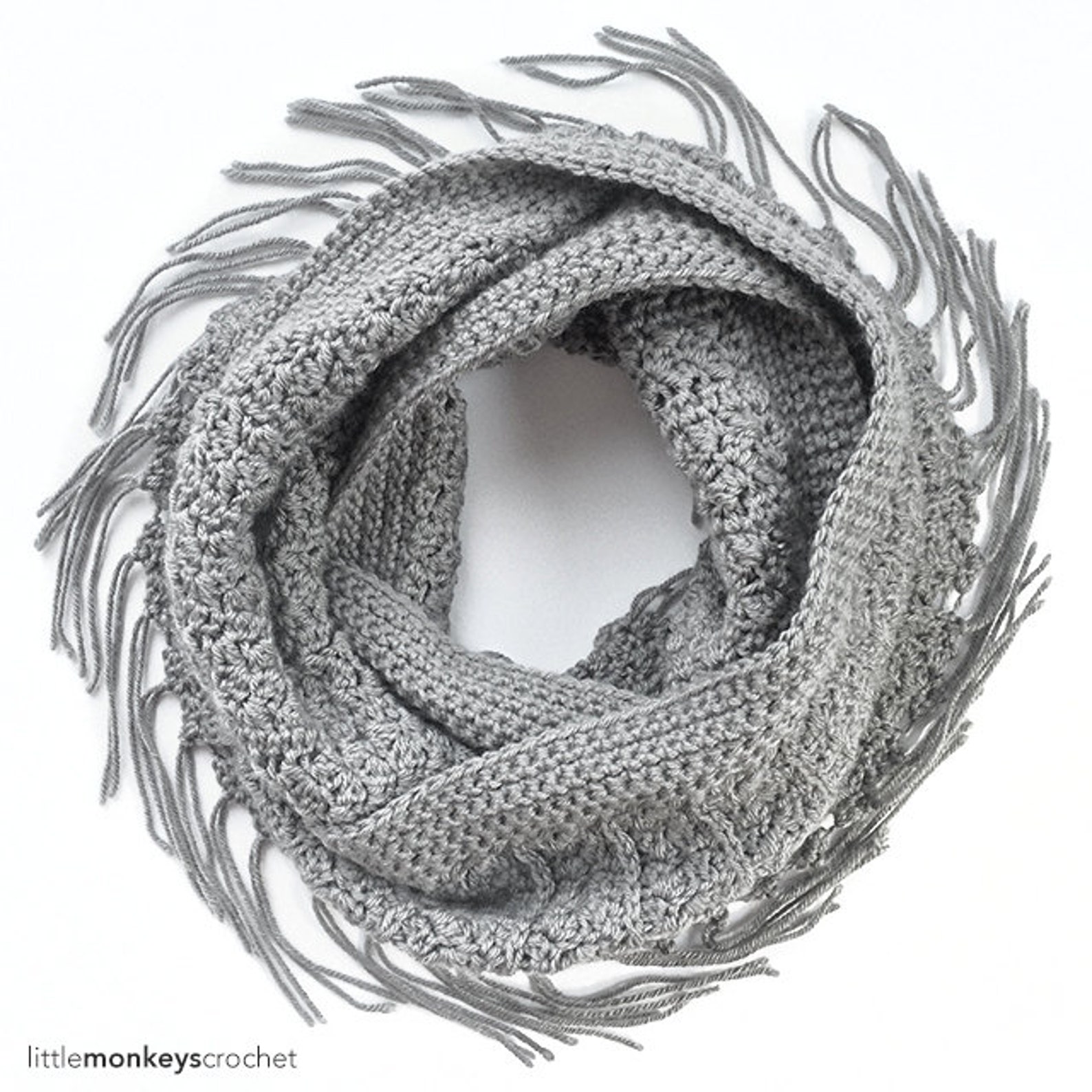 Pattern: Yenni Fringe Infinity Scarf Crochet Pattern PDF (crochet ...