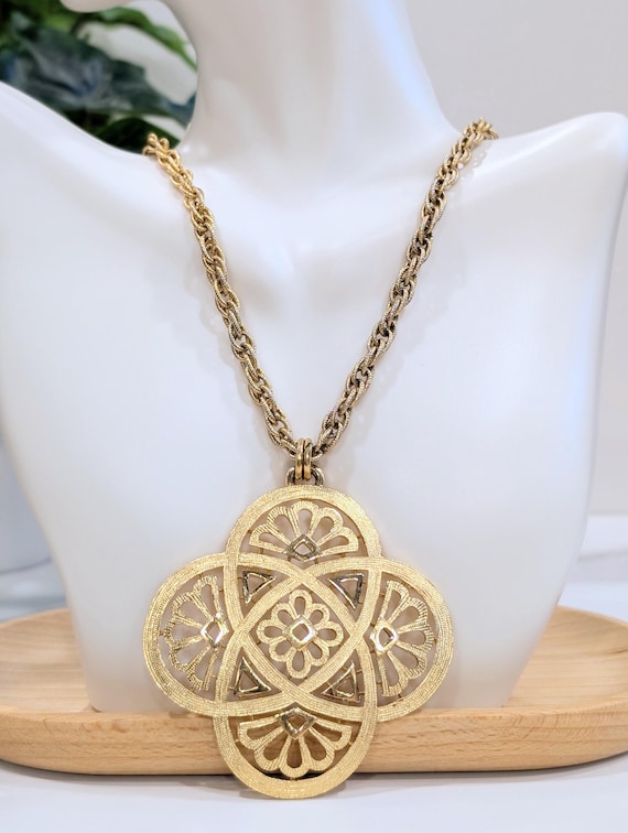 Vintage Crown Trifari Gold-Tone Ornate Quatrefoil Medallion – Statement Pendant Necklace – Signed Trifari Celtic Knot Filigree Pendant